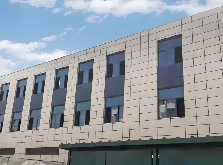 保温一体板的隔音降噪性原理 保温一体板的隔音降噪性原理