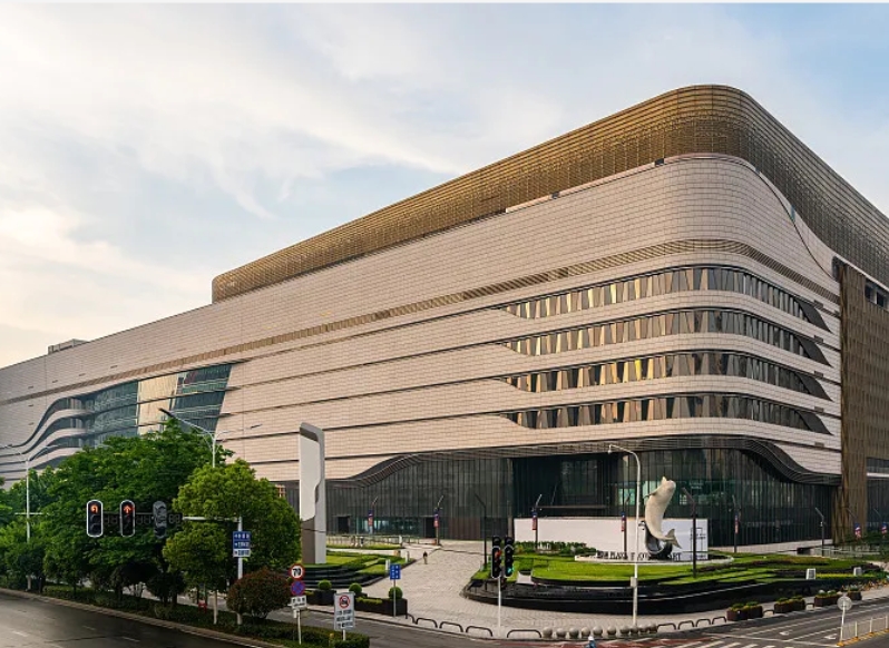 薄陶瓷保温一体板的主要作用